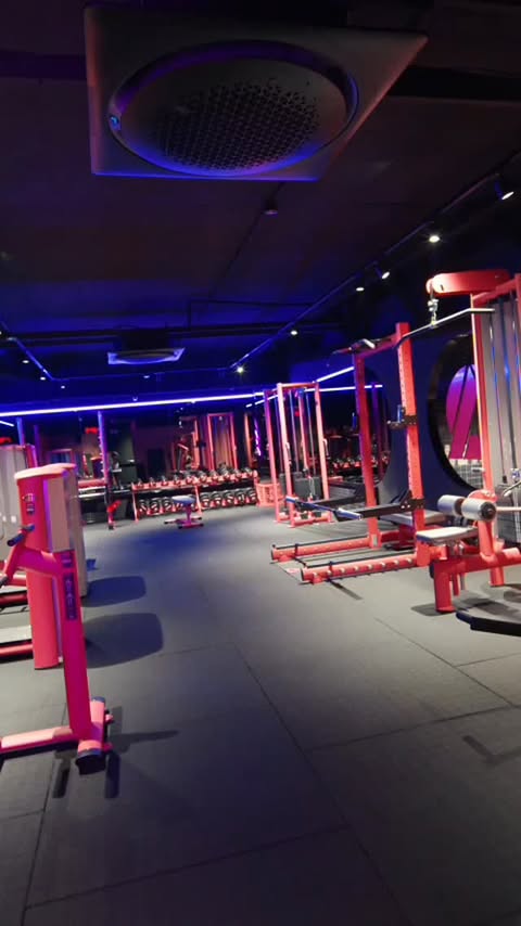 💪 ZONA LADIES – UM ESPAÇO 100% PARA TI 💪
Um ambiente motivador e privado para treinares com total liberdade.
Força, cardio… tudo o que precisas para alcançares os teus objetivos.

📍 Descobre a Zona Ladies no teu On Air Fitness Braga
Abertura em breve – Inscreve-te pelo link da bio 📲